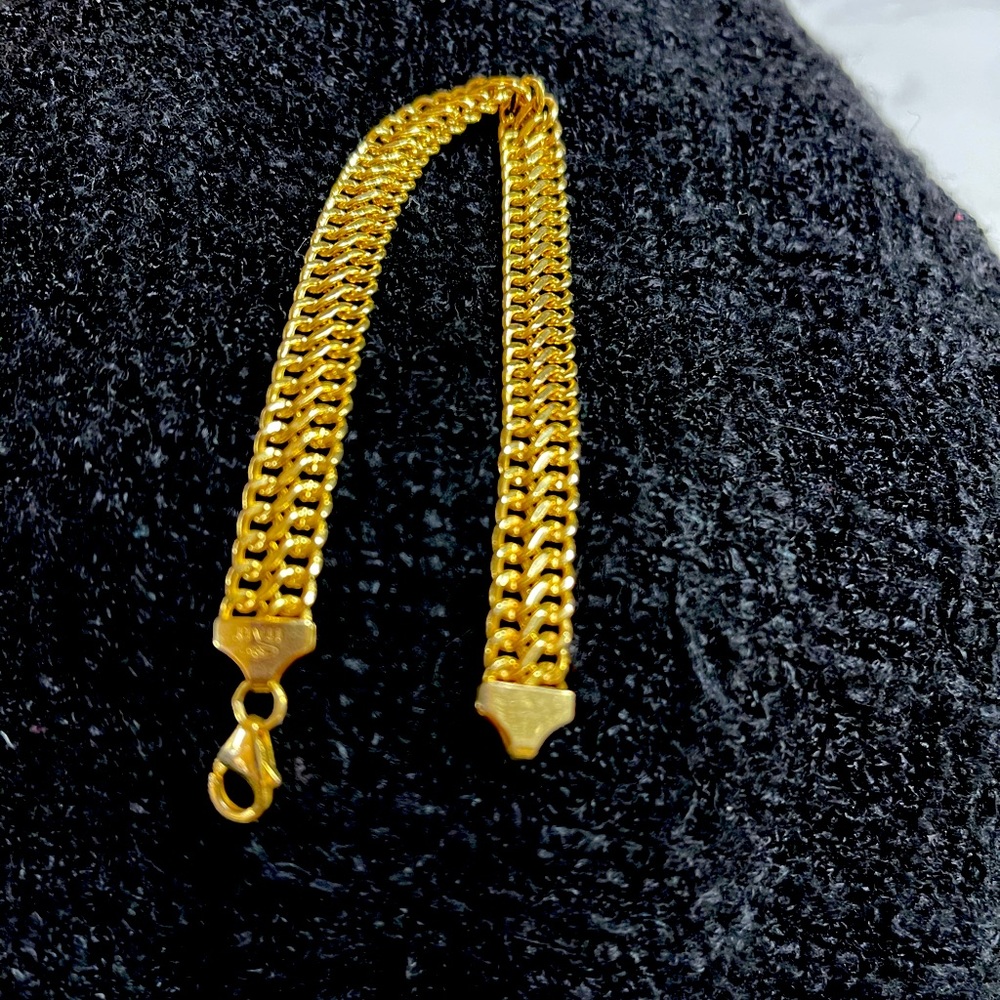 10k bracelet! Gorgeous soft and buttery!